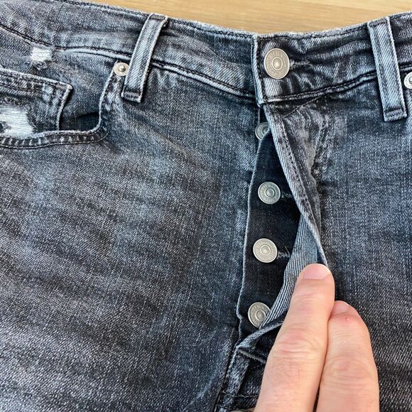 7 for all mankind Jean Shorts Mens 30 Jorts Gray Distressed 8" Cutoff Button Fly - Picture 6 of 8